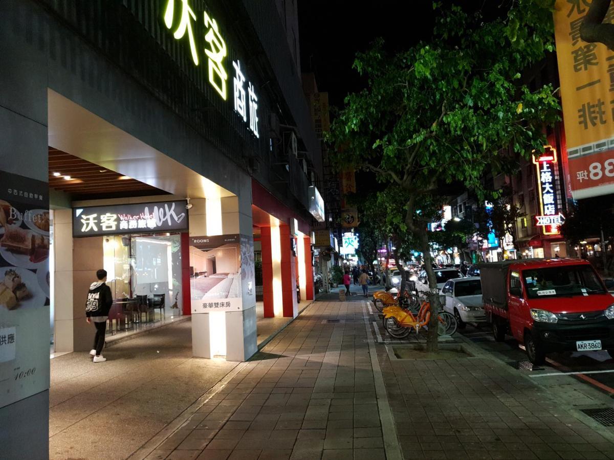Walker Hotel - Sanchong Taipei Exterior photo